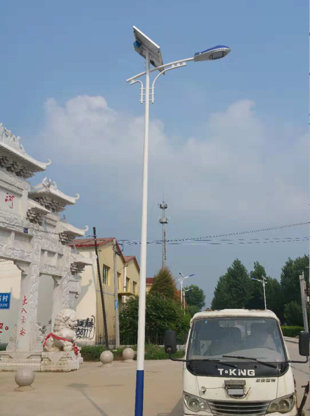 太阳能路灯